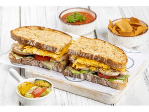 Clt Sandwich (chicken, Lettuce & Tomato)