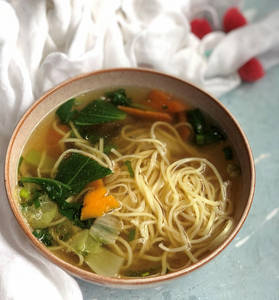 Clear Chicken And Noodle Soup
