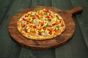 Green Chilli Paneer Pizza