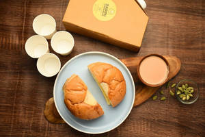 Pappu Ki Masala Chai + Bun Maska