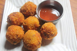 Chicken Keema Ball (kola Urundai)