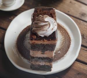 Belgium chocolate pastry cake