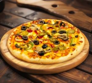 Black Olives Cheese Pizza