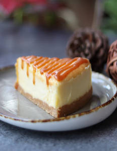 Caramel Cheese Cake Slice