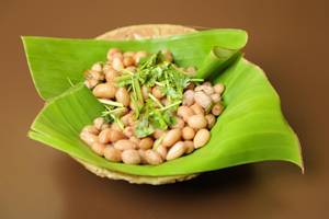Verkadalai Sundal (Peanut)