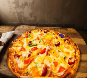 Farm house pizza veg [8 inches]