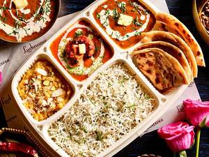 Murg Makhanwala Meal Box
