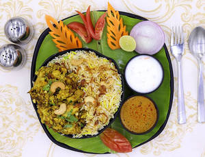 Chicken Mughalai Biryani