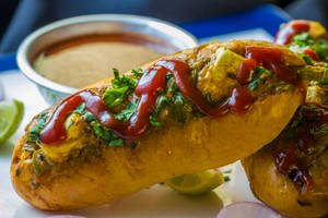 Paneer Hot Dog
