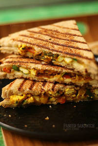 Grilled Paneer Club