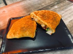 Chicken Calzone & Dip