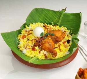 Chicken Pothi Biryani(Banana Leaf)