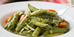 Veg Penne Pasta In Pesto Cream