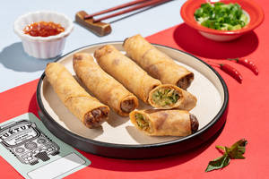 "tuktuk" Special Thai Style Vegetable Spring Roll
