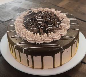 Chocolate Bronze (Eggless)