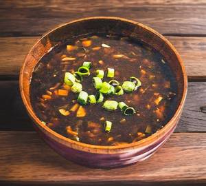 Veg hot and sour soup