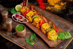 Paneer Tikka Shashlik