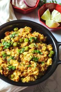 Matar Paneer Bhujia