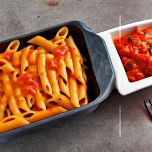 Penne in Your Choice Of Sauce  [Arrabiata]