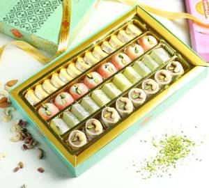 Khoya Burfi Assorted ( 1 Box , 900 Grams )