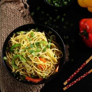Veg Butter Pepper Garlic Noodles (Serves 1-2)
