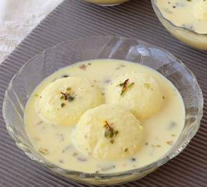 Rasmalai (single piece)