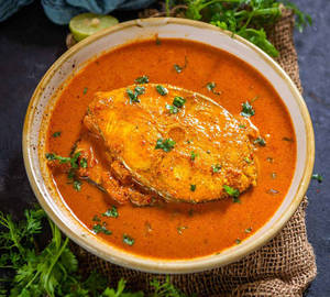 Fish Curry Bengali Style (2 Pcs)