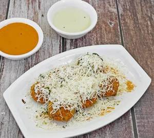 Ceehsy Paneer Kurkure Momos