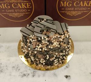 KitKat Cake