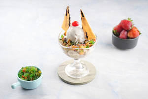 Fruit Salad With Ice Cream