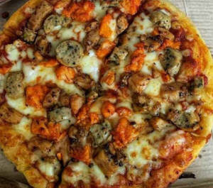 Mum’s Special Non Veg Pizza