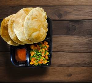 Atta Puri [4 Pieces] With Aludum