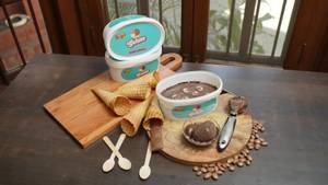 Taubys Special Gelato Medium Fat Ice Cream  [700 Gm]
