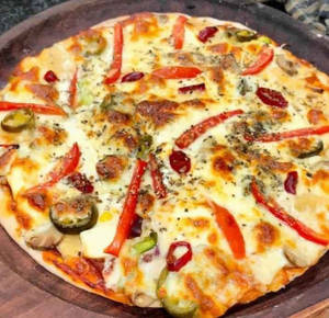 Mum's Special Veg Pizza