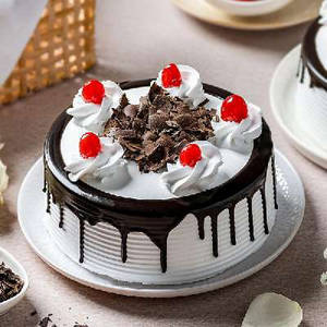 Eggless Cherry Black Forest Cake