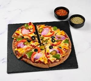 veggy blast pizza
