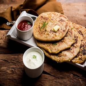 Aloo paratha (1pc)