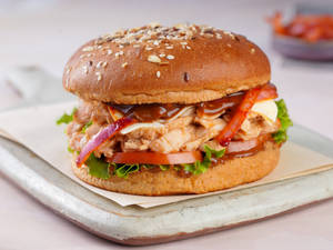 Pulled BBQ Chicken Burger (Protein- 34g)