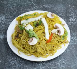 Veg Singapuri Noodles