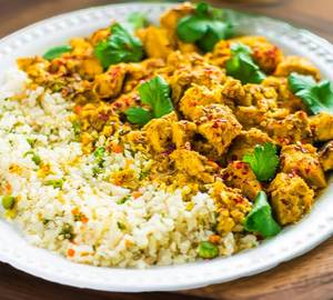 Caull Rice With Chicken Tikka Masala