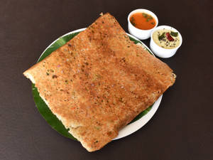 Onion rava dosa