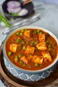 Mutter Paneer [500 ml container]
