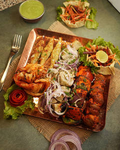 Dhaba Tandoori Veg Platter