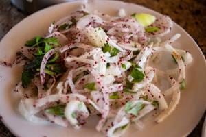 Onion salad