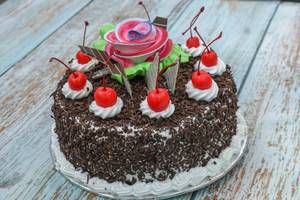 1kg Black Forest Cake