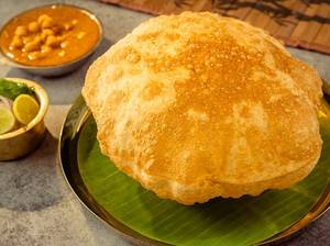 Chole Poori Chana                                                                    