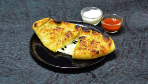 Cheese Stuffed Garlic Bread