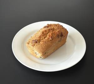 Walnut pound cake (b)
