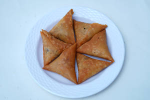 Railway Samosa [Per Piece]
