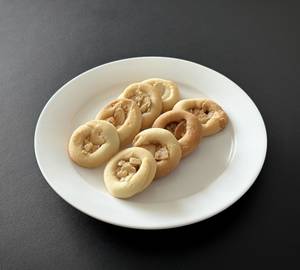 Almond cookie